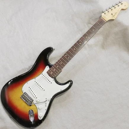 Электрогитара Fender Stratocaster '64, санберст, б/у