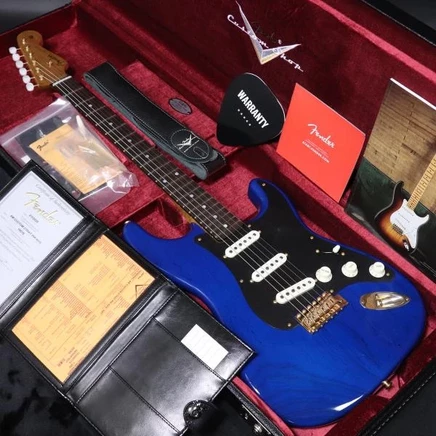 Электрогитара Fender Custom Shop Stratocaster, синяя