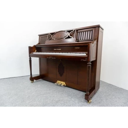【リニューアル済】中古アップライトピアノ｜Kohler &amp; Campbell SC-300SS｜アンティークデザイン｜ウォールナット艶消し仕上げ used