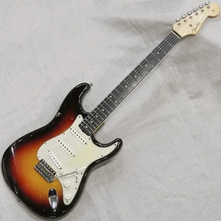 Винтажная электрогитара Fender USA Stratocaster 62 Sunburst
