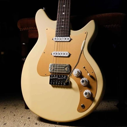 Электрогитара Eastman Fullertone DC’62-DS, Desert Sand