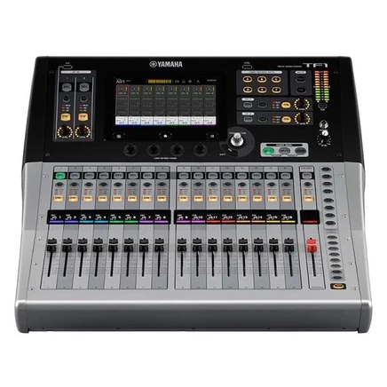 Цифровой микшер Yamaha TF1