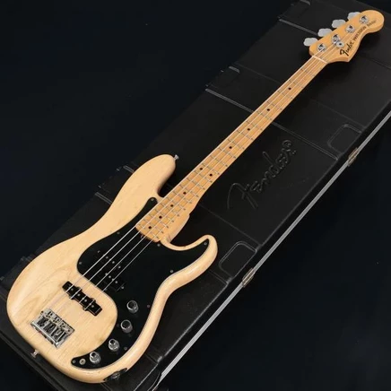 Бас-гитара Fender American Deluxe Precision, натуральная