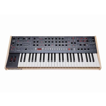 Синтезатор Sequential Trigon-6, аналоговый, 6-голосный