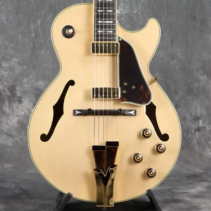 Электрогитара Ibanez GB10-NT George Benson, натуральная