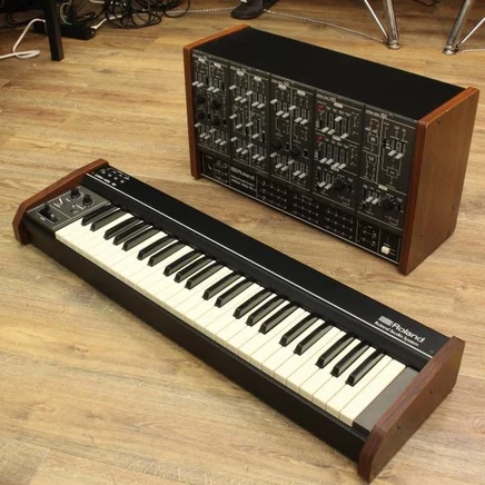 Синтезатор Roland System-100M D Set с клавиатурой 181