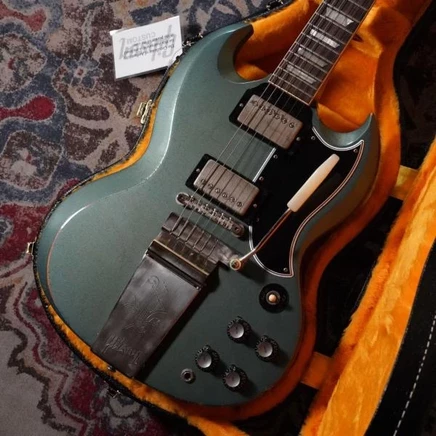 Электрогитара Gibson SG Standard 1964 с Vibrola, голубая