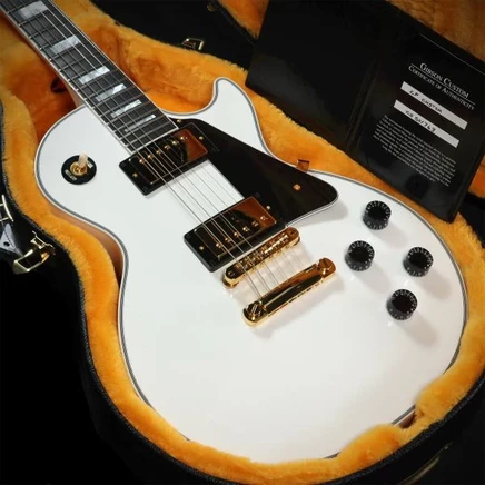 Электрогитара Gibson Les Paul Custom, б/у, белая