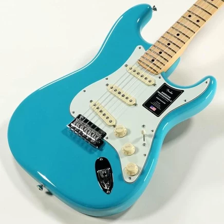 Гитара Fender American Pro II Stratocaster, голубая