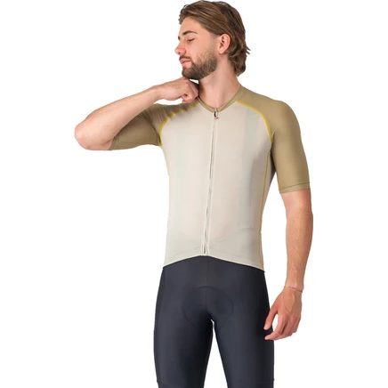 Мужская майка Castelli Unlimited Endurance 3 - silver moon/elmwood/mango moji 053 бежевого цвета