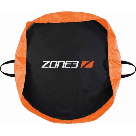 Коврик для переодевания Zone3 Wetsuit Changing Mat, черно-оранжевый