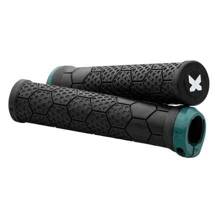 Грипсы Sixpack Z-Trix PA 28 мм Lock-On, зеленые