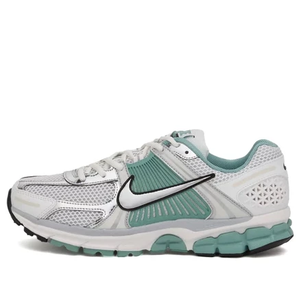 Кроссовки Nike Zoom Vomero 5 News W