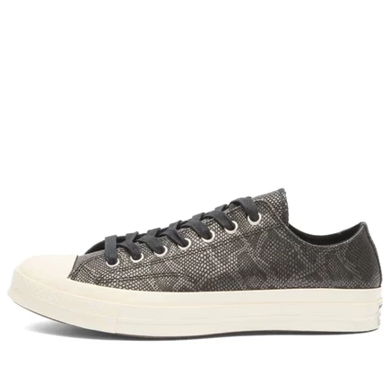 Кроссовки Converse Chuck Taylor 1970-х годов из змеиного кожи.