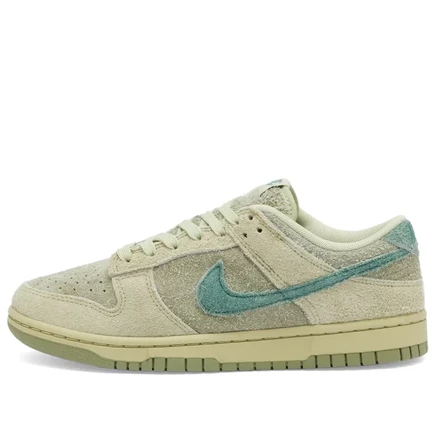 Женские кроссовки Nike Dunk Low, зелено-оливковые