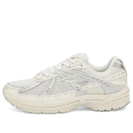 Кроссовки Brooks Adrenaline GTS 10 белые, с кокосовым молоком и дымом