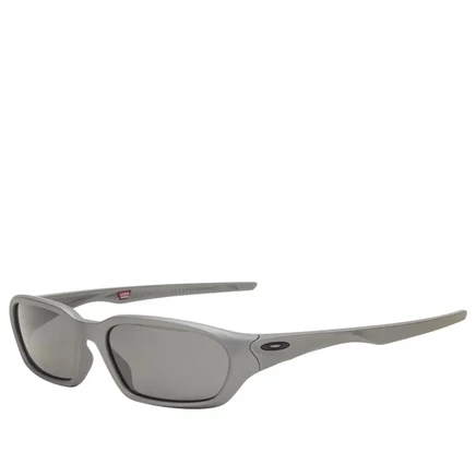 Oakley Terraforma Sunglasses titanium & prizm black polarized