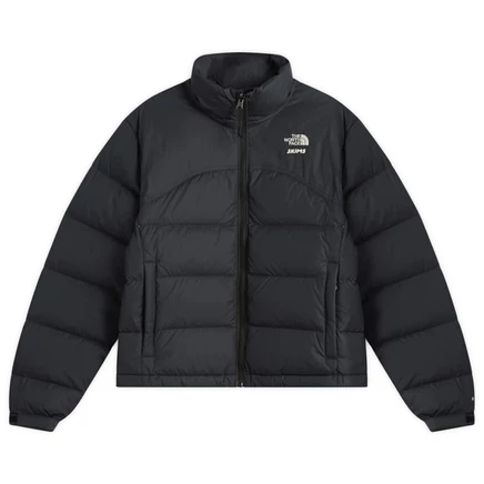 The North Face x СНИМАЕТ ретро-Нуптсе 2000 года выпуска в уменьшенном виде