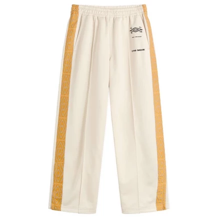 Спортивные брюки TOGA x Umbro белоснежного цвета
