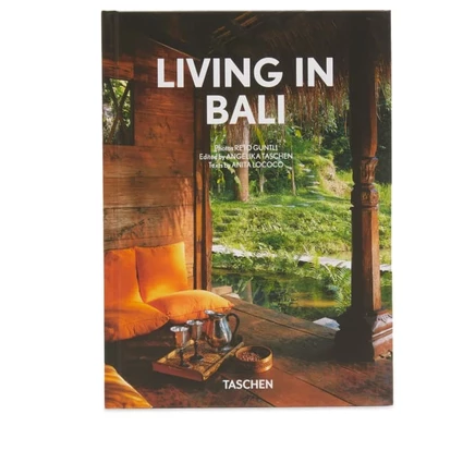 Книга Living in Bali, Anita Lococo