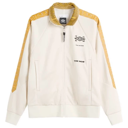 Мужской бомбер Toga x Umbro с вышивкой, молочный