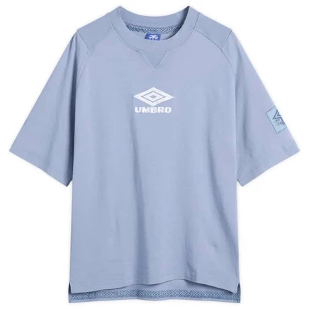 Культовая футболка Umbro infinity