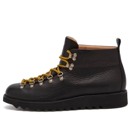 Ботинок Scarponcino Fracap M120 с черной рифленой подошвой