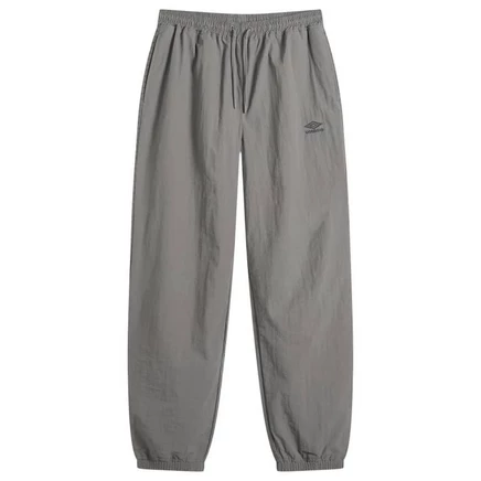 Расслабленные спортивные брюки Umbro