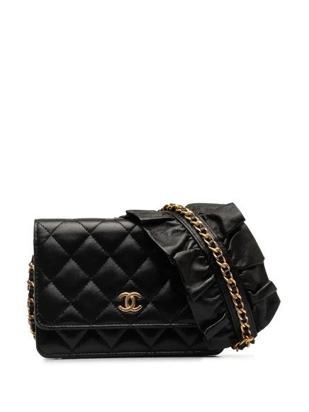 Романтический кошелек на цепочке, бывший в употреблении у CHANEL в 2020 году black