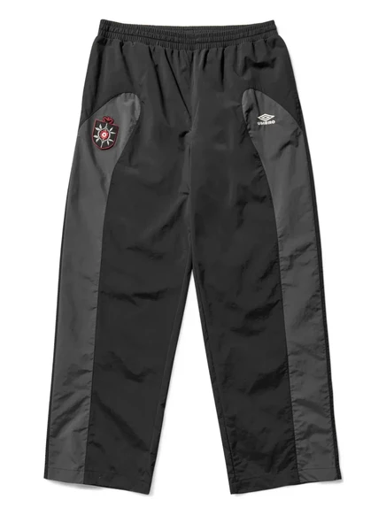 Спортивные брюки с нашивкой с логотипом UMBRO, отделанные панелями  black