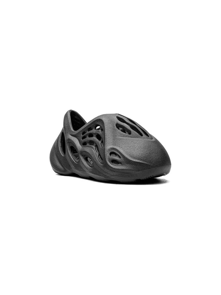 Детские кеды Adidas Yeezy Kids Foam Runner Onyx, чёрные