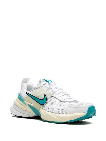 Женские кроссовки Nike V2K Run, бело-зеленые