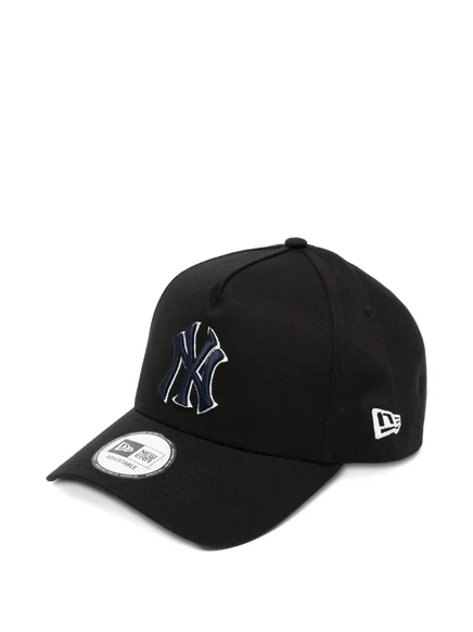 Бейсболка New Era 9Forty с регулируемым ремешком, черная