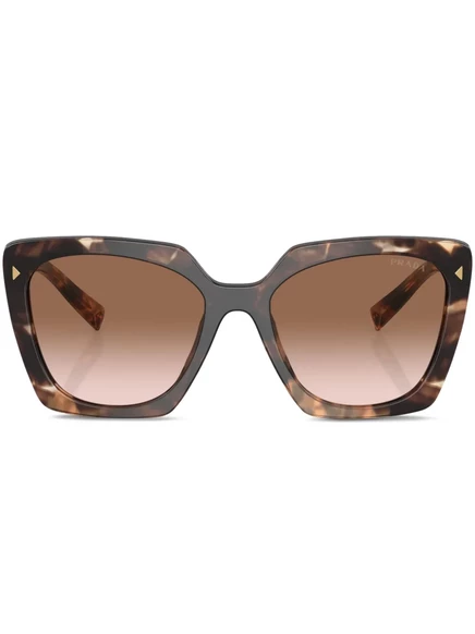 Солнцезащитные очки Prada Eyewear oversize cat-eye green