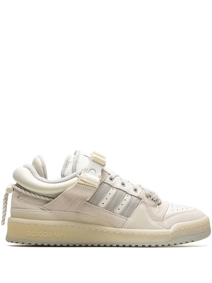Низкие белые кроссовки adidas x Bad Bunny Forum white
