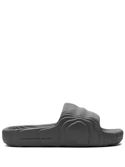 кроссовки adidas Adilette 22 с текстурой grey