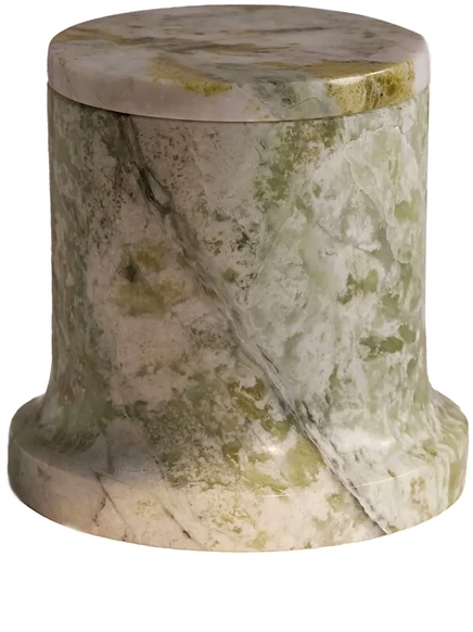 Ароматическая свеча Soho Home Sicilian Thyme Apple Jade Marble, 250 г, зеленая