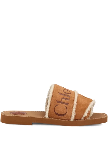 Женские сандалии Chloé Woody из замши, коричневые