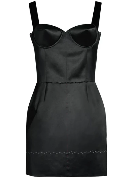 Мини-платье в процессе работы от Maison Margiela black