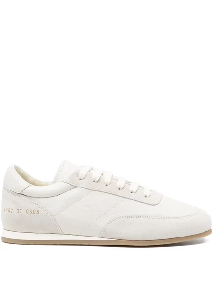 Женские кеды Common Projects с замшевой панелью, бежевые