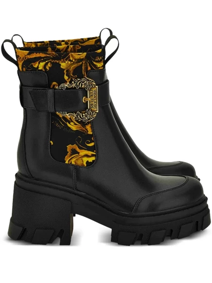 Сапоги на платформе от Versace Jeans Couture с пряжками black