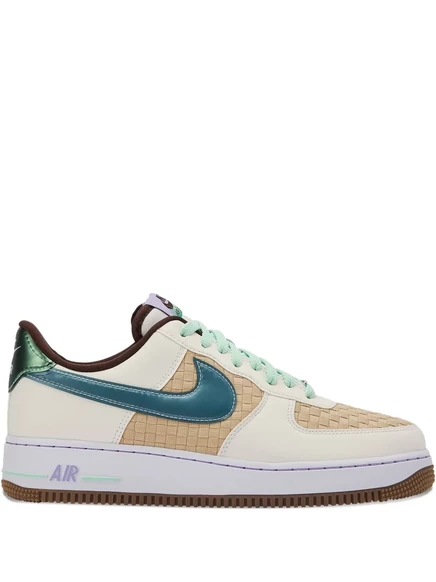 Кроссовки Nike Air Force 1 в стиле ретро QS 