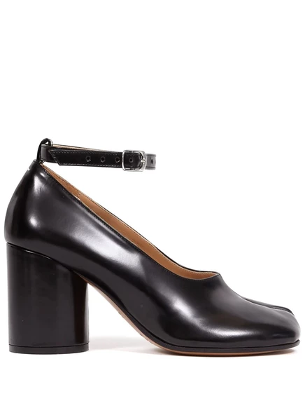Кожаные туфли-лодочки Mary Jane от Maison Margiela Tabi black