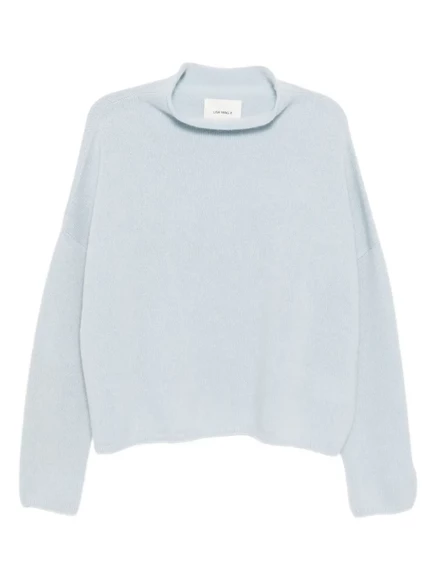 Лиза Янг в песочном джемпере blue