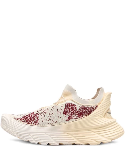 Кроссовки Hoka x Paria Farzaneh Restore Chukka, кремовые