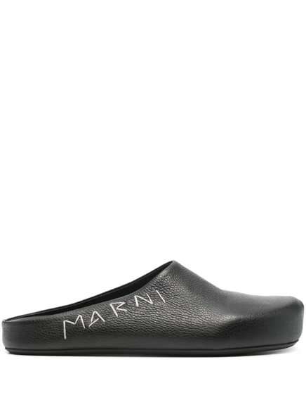 Мужские кожаные тапочки Marni с вышитым логотипом, черные