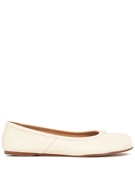 Женские балетки Maison Margiela Tabi из ягнячьей кожи, белые