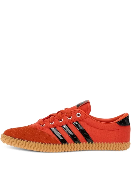 Женские кеды Adidas Volley Plimsole с замшевым носком, красные