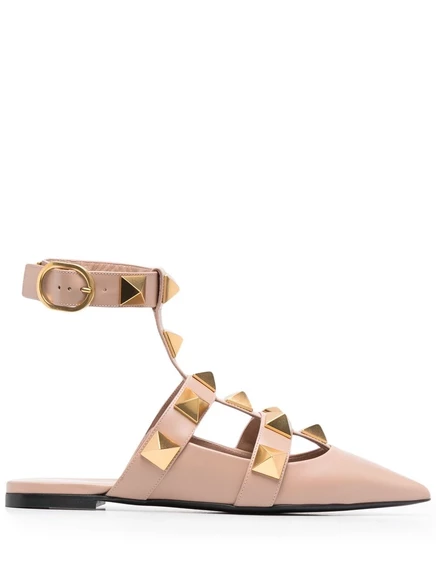 Балетные туфли-гвоздики в римском стиле от Valentino Garavani neutrals