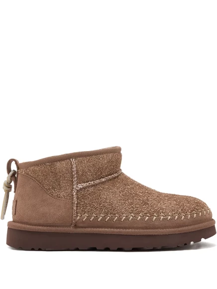 Замшевые сапоги UGG с прошитыми деталями brown